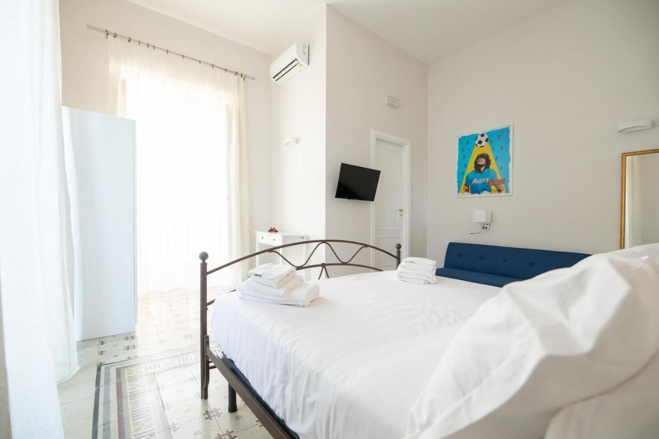 نابولي Effe Suites المظهر الخارجي الصورة