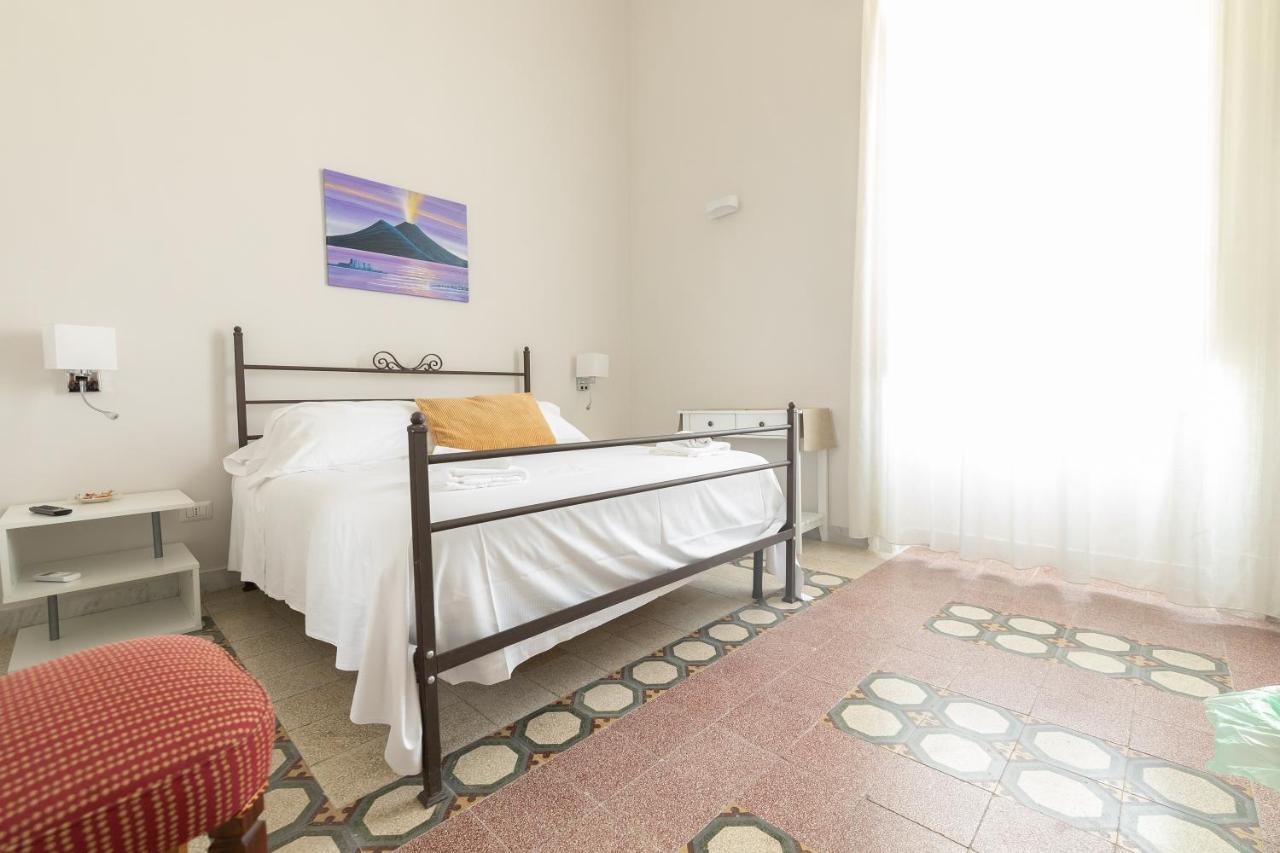 نابولي Effe Suites المظهر الخارجي الصورة
