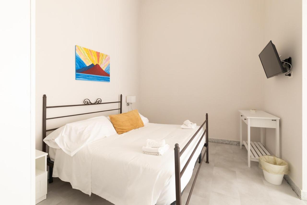 نابولي Effe Suites المظهر الخارجي الصورة